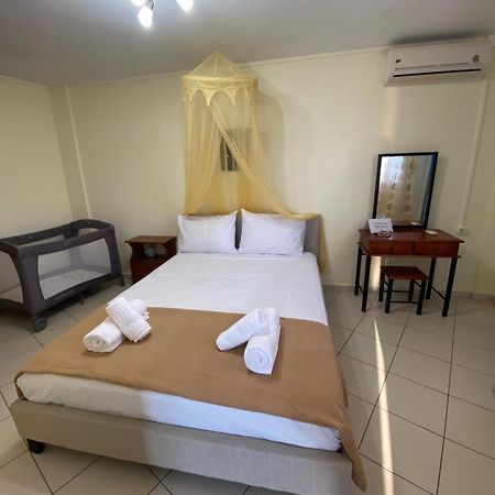 Althea Apartment Maroulás Extérieur photo