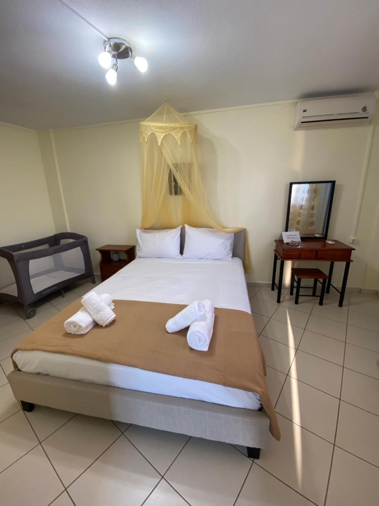 Althea Apartment Maroulás Extérieur photo